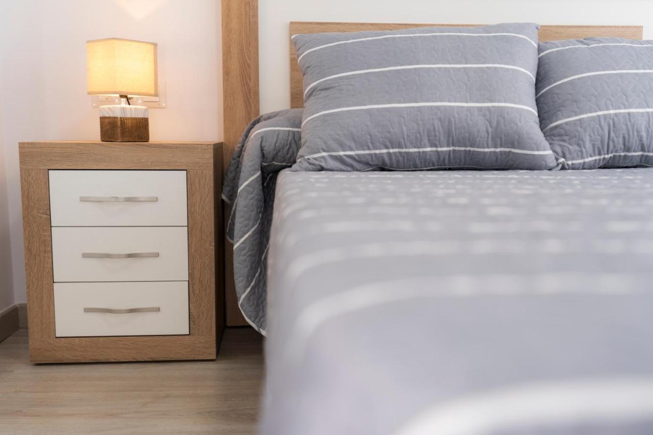 شقة Apartamento Benalmadena Puerto Marina المظهر الخارجي الصورة