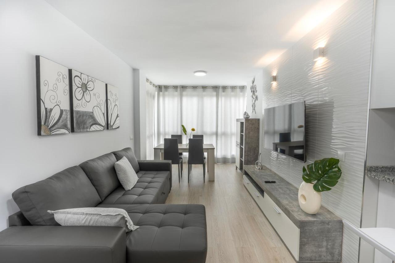 شقة Apartamento Benalmadena Puerto Marina المظهر الخارجي الصورة