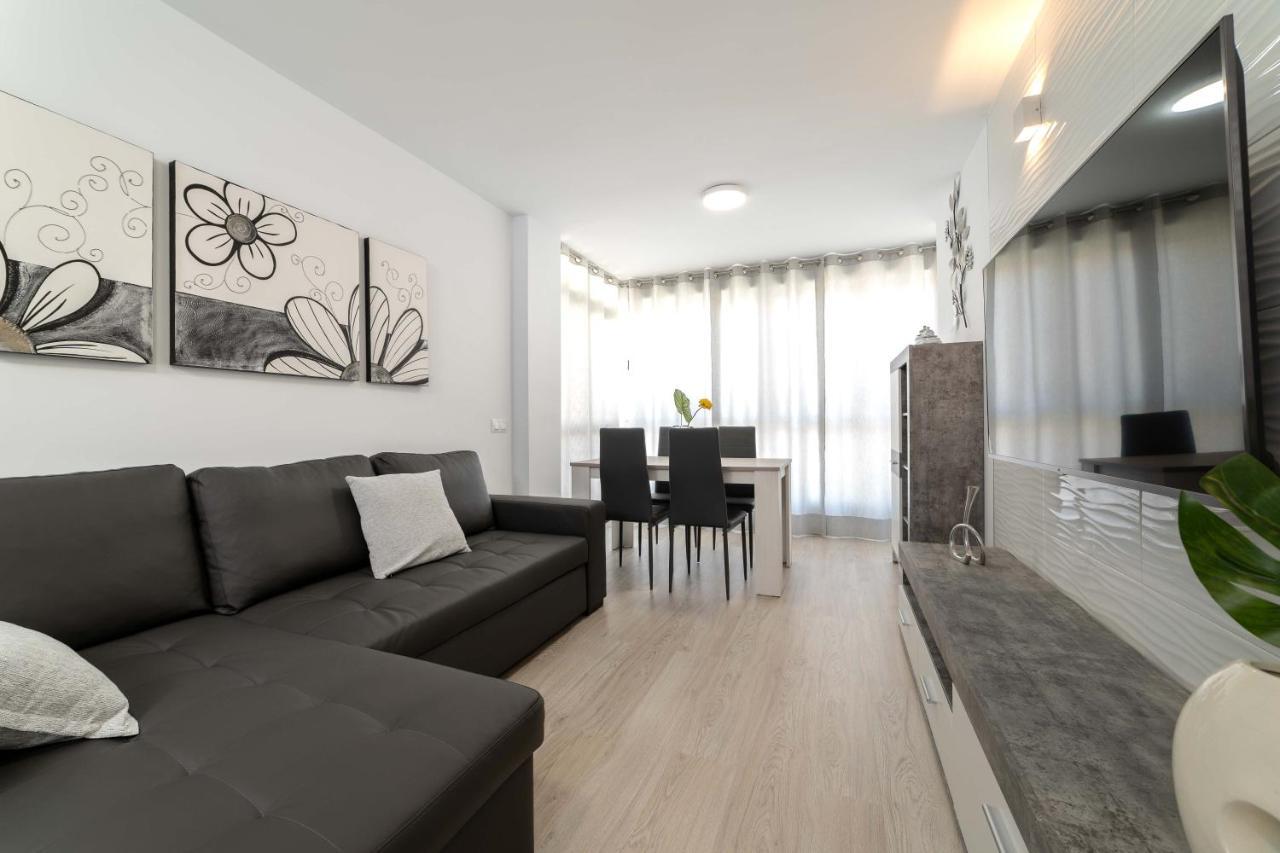 شقة Apartamento Benalmadena Puerto Marina المظهر الخارجي الصورة