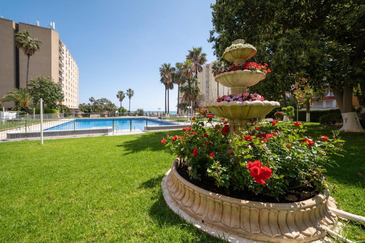 شقة Apartamento Benalmadena Puerto Marina المظهر الخارجي الصورة