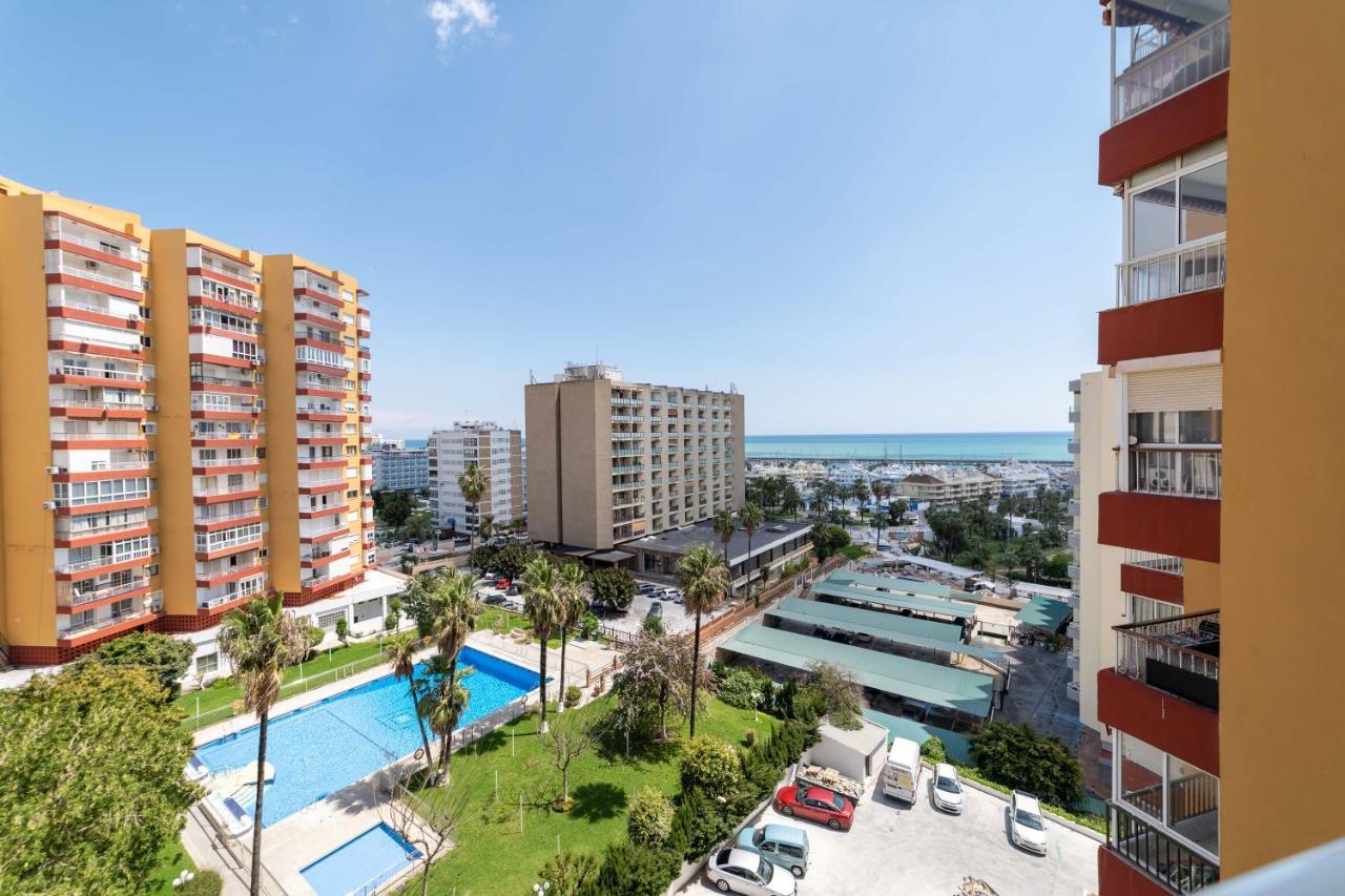 شقة Apartamento Benalmadena Puerto Marina المظهر الخارجي الصورة