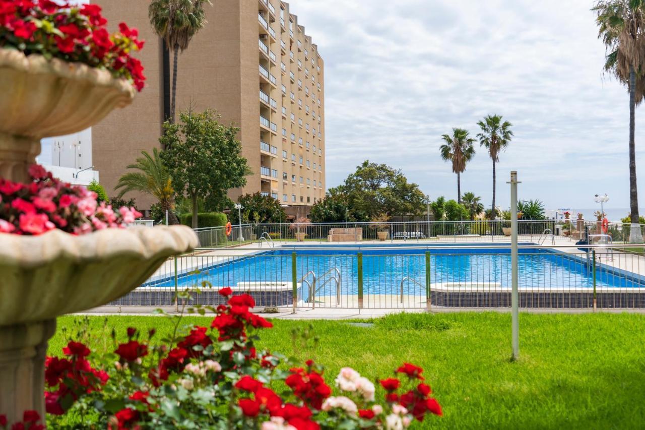شقة Apartamento Benalmadena Puerto Marina المظهر الخارجي الصورة