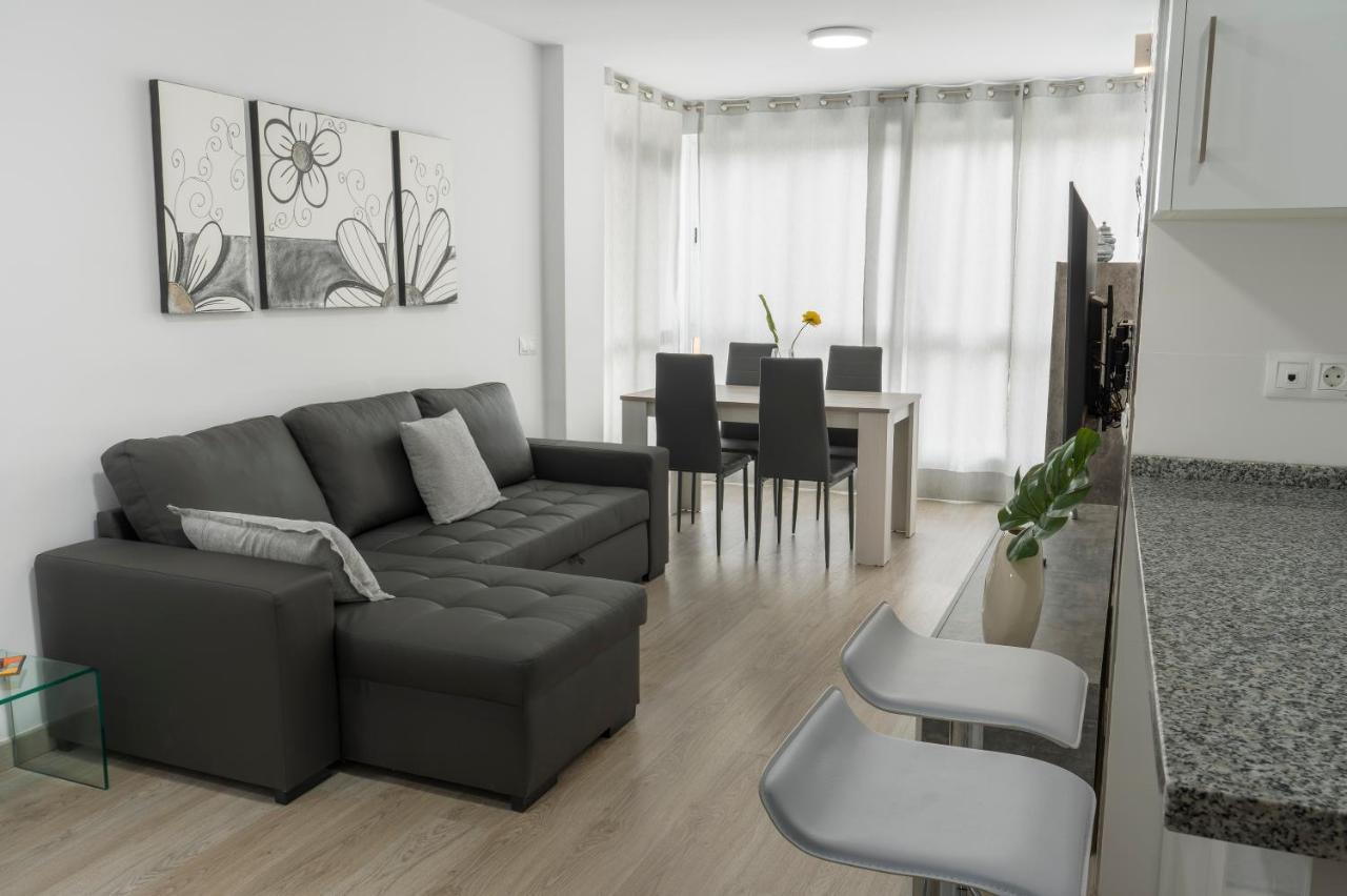 شقة Apartamento Benalmadena Puerto Marina المظهر الخارجي الصورة