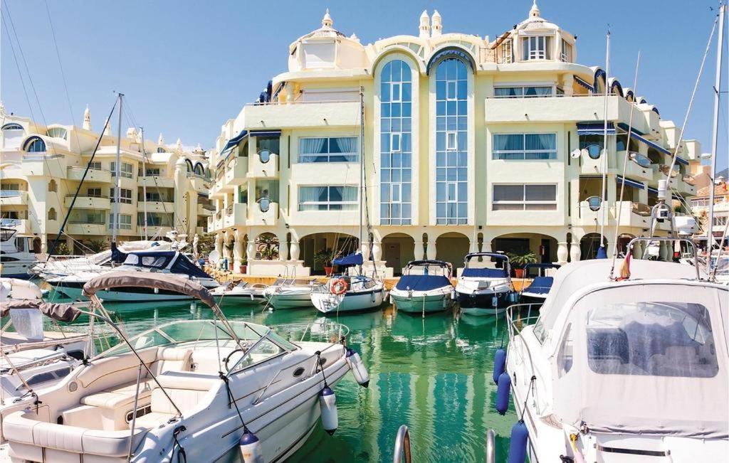 شقة Apartamento Benalmadena Puerto Marina المظهر الخارجي الصورة